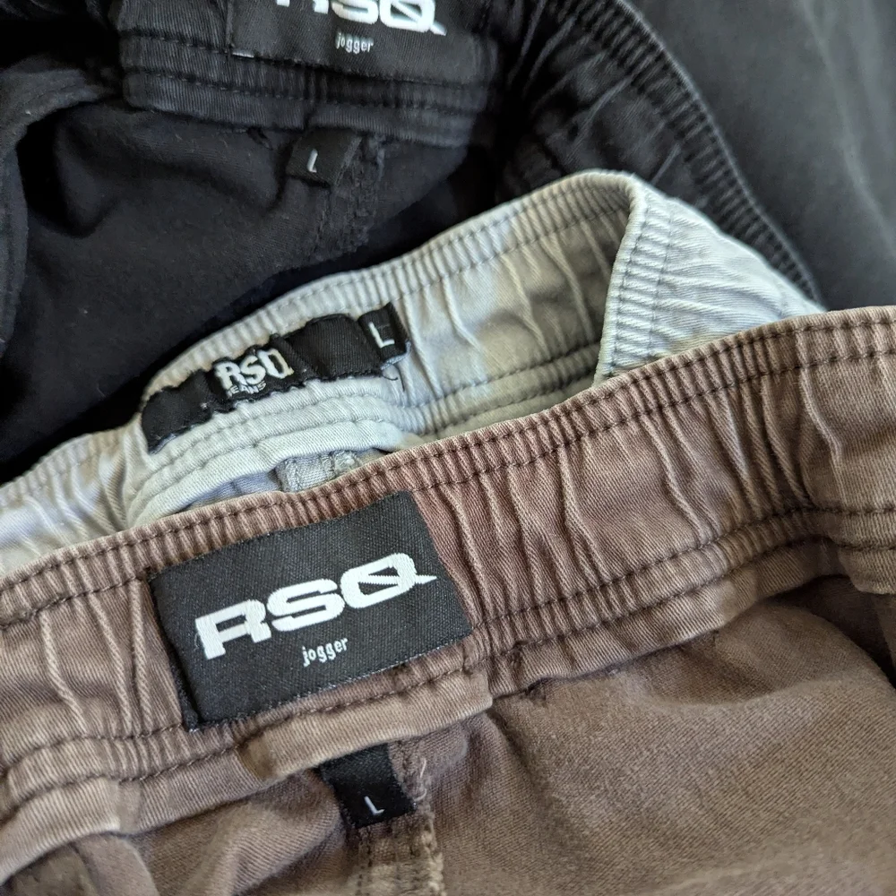 RSQ Bundle of (3) Black Brown & Gray Twill Jogger Pants Size Large